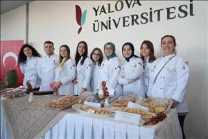21 farklı ülkeden lezzetler Yalova Üniversitesi’nde buluştu