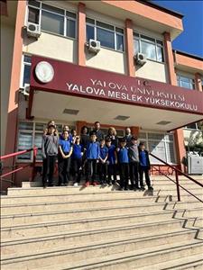 Park ve Bahçe Bitkileri Bölümü Ortaokul Öğrencilerine Endemik Bitkiler Farkındalık Etkinliği